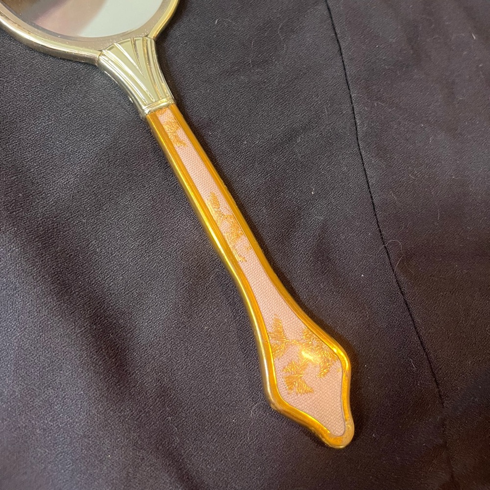 Vintage Handheld Mirror - Picture 6 of 8